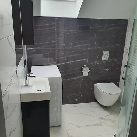 Apartment Przy Termach Jelenia Gora